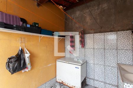 Casa à venda com 360m², 8 quartos e 2 vagas Casa à venda com 360m², 8 quartos e 2 vagasCasa 1 - Área de Serviço