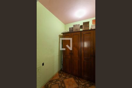 Casa à venda com 360m², 8 quartos e 2 vagas Casa à venda com 360m², 8 quartos e 2 vagasCasa 3 - Closet da Suíte