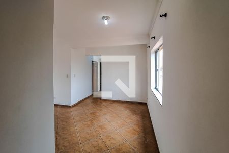Entrada de apartamento à venda com 2 quartos, 68m² em Jardim da Gloria, São Paulo
