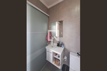 Casa à venda com 250m², 3 quartos e 1 vagaBanheiro Quarto 1