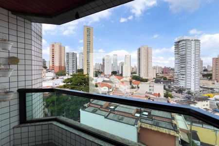 Apartamento à venda com 114m², 3 quartos e 3 vagas Apartamento à venda com 114m², 3 quartos e 3 vagasVaranda da sala