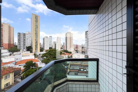 Apartamento à venda com 114m², 3 quartos e 3 vagas Apartamento à venda com 114m², 3 quartos e 3 vagasVaranda do quarto 1