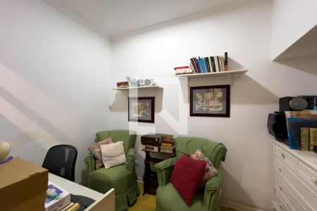 Apartamento à venda com 114m², 3 quartos e 3 vagas Apartamento à venda com 114m², 3 quartos e 3 vagasEscritório