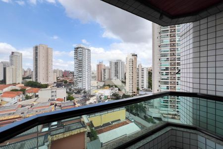 Apartamento à venda com 114m², 3 quartos e 3 vagas Apartamento à venda com 114m², 3 quartos e 3 vagasVaranda da sala