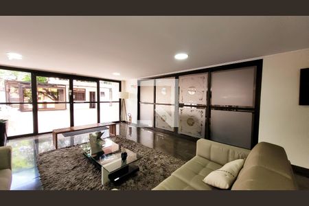 Apartamento para alugar com 150m², 4 quartos e 2 vagasHall social