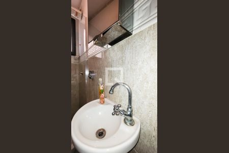 Apartamento para alugar com 150m², 4 quartos e 2 vagasBanheiro de serviço