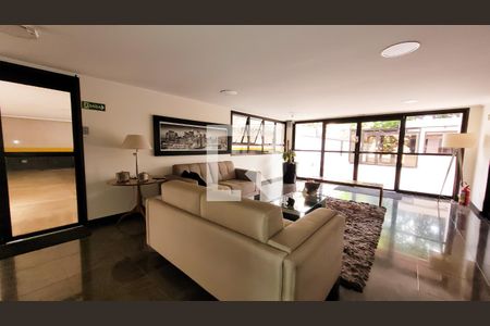 Apartamento para alugar com 150m², 4 quartos e 2 vagasHall social