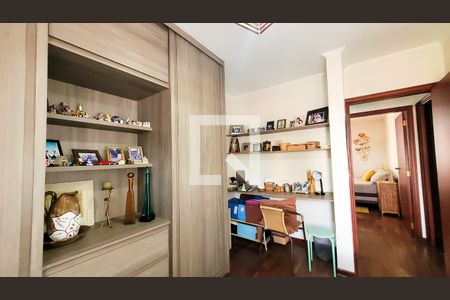 Apartamento para alugar com 150m², 4 quartos e 2 vagasQuarto / Escritório