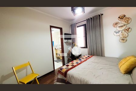 Apartamento para alugar com 150m², 4 quartos e 2 vagasSuite2