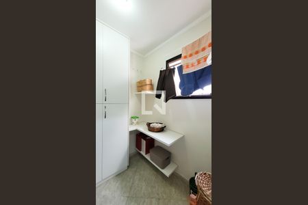 Apartamento para alugar com 150m², 4 quartos e 2 vagasLavanderia