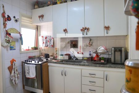 Apartamento à venda com 98m², 3 quartos e 2 vagas Apartamento à venda com 98m², 3 quartos e 2 vagasCozinha