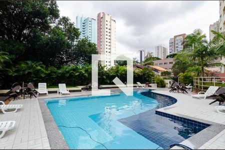 Apartamento à venda com 98m², 3 quartos e 2 vagas Apartamento à venda com 98m², 3 quartos e 2 vagasÁrea comum - Piscina