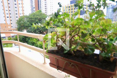 Apartamento à venda com 98m², 3 quartos e 2 vagas Apartamento à venda com 98m², 3 quartos e 2 vagasSuíte
