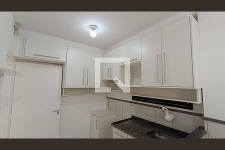 Apartamento para alugar com 65m², 2 quartos e 2 vagasCozinha