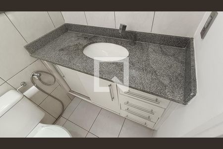 Apartamento para alugar com 65m², 2 quartos e 2 vagasBanheiro da Suíte