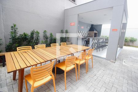 Apartamento para alugar com 37m², 2 quartos e 1 vagaÁrea comum - Churrasqueira