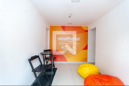 Apartamento à venda com 65m², 2 quartos e 2 vagas Apartamento à venda com 65m², 2 quartos e 2 vagasÁrea Comum - Minimercado