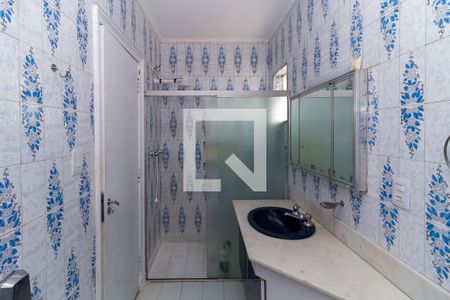 Casa à venda com 300m², 4 quartos e 2 vagas Casa à venda com 300m², 4 quartos e 2 vagasBanheiro da Suíte 1
