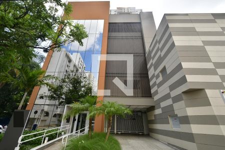 Studio à venda com 84m², 1 quarto e 1 vagaFachada e portaria