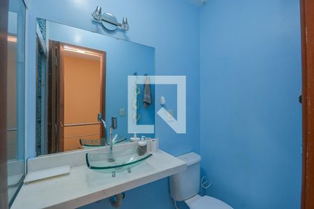 Banheiro de casa de condomínio para alugar com 2 quartos, 80m² em Jardim da Campina, São Paulo