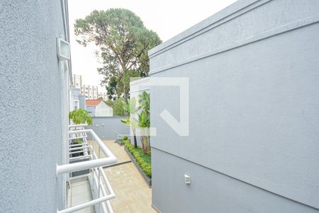 Sacada de casa de condomínio para alugar com 2 quartos, 80m² em Jardim da Campina, São Paulo