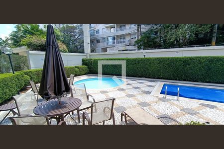 Apartamento para alugar com 50m², 2 quartos e 2 vagas Apartamento para alugar com 50m², 2 quartos e 2 vagasÁrea comum - Piscina