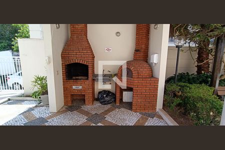 Apartamento para alugar com 50m², 2 quartos e 2 vagas Apartamento para alugar com 50m², 2 quartos e 2 vagasÁrea comum - Churrasqueira