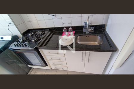 Apartamento para alugar com 50m², 2 quartos e 2 vagas Apartamento para alugar com 50m², 2 quartos e 2 vagasCozinha