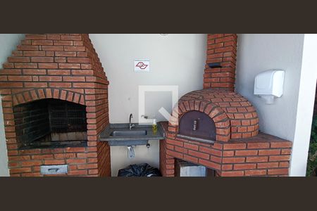 Apartamento para alugar com 50m², 2 quartos e 2 vagas Apartamento para alugar com 50m², 2 quartos e 2 vagasÁrea comum - Churrasqueira