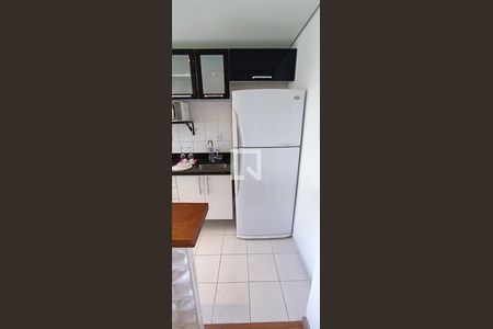 Apartamento para alugar com 50m², 2 quartos e 2 vagas Apartamento para alugar com 50m², 2 quartos e 2 vagasCozinha
