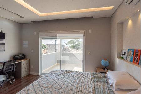 Casa de condomínio à venda com 320m², 4 quartos e 4 vagasSuíte 2