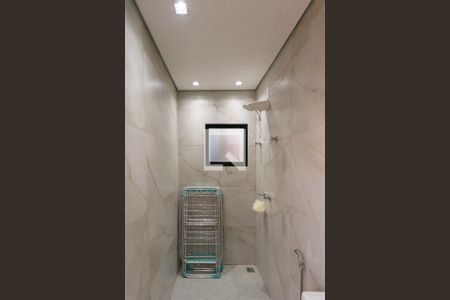 Casa de condomínio à venda com 320m², 4 quartos e 4 vagasBanheiro da Piscina