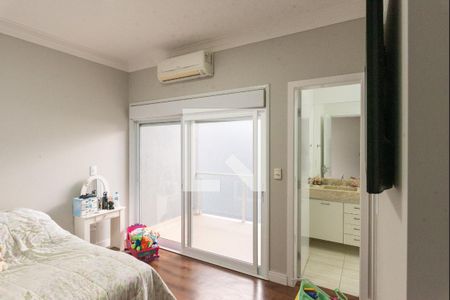 Casa de condomínio à venda com 320m², 4 quartos e 4 vagasSuíte 4