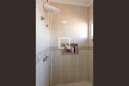 Casa de condomínio à venda com 320m², 4 quartos e 4 vagasBanheiro da Suíte 2