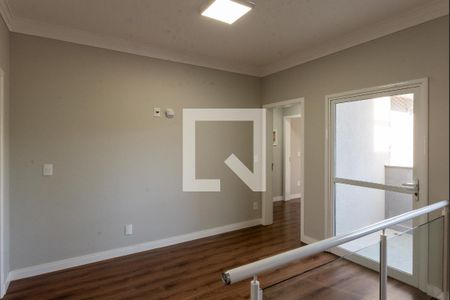 Casa de condomínio à venda com 320m², 4 quartos e 4 vagasMezanino