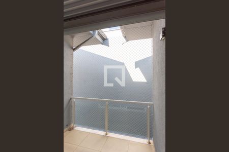 Casa de condomínio à venda com 320m², 4 quartos e 4 vagasVaranda da Suíte 4