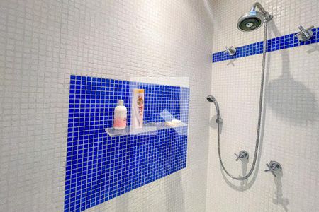 Casa à venda com 500m², 4 quartos e 3 vagas Casa à venda com 500m², 4 quartos e 3 vagasBanheiro da Suíte 3