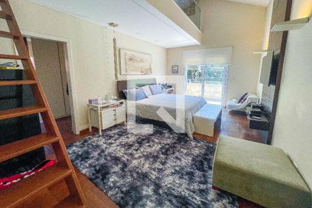 Casa à venda com 500m², 4 quartos e 3 vagas Casa à venda com 500m², 4 quartos e 3 vagasSuíte master