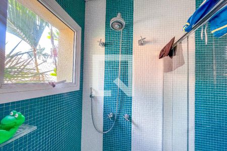 Casa à venda com 500m², 4 quartos e 3 vagas Casa à venda com 500m², 4 quartos e 3 vagasBanheiro da Suíte 1