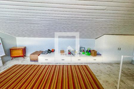 Casa à venda com 500m², 4 quartos e 3 vagas Casa à venda com 500m², 4 quartos e 3 vagasSuíte 1