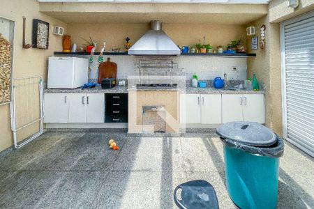 Casa à venda com 500m², 4 quartos e 3 vagas Casa à venda com 500m², 4 quartos e 3 vagasChurrasqueira