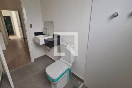 Casa à venda com 220m², 3 quartos e 4 vagas Casa à venda com 220m², 3 quartos e 4 vagasBanheiro do Quarto 1