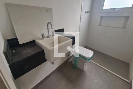 Casa à venda com 220m², 3 quartos e 4 vagas Casa à venda com 220m², 3 quartos e 4 vagasBanheiro do Quarto 1