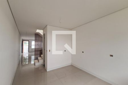 Casa à venda com 220m², 3 quartos e 4 vagas Casa à venda com 220m², 3 quartos e 4 vagasCozinha