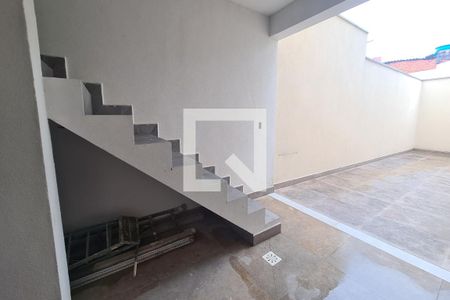 Casa à venda com 220m², 3 quartos e 4 vagas Casa à venda com 220m², 3 quartos e 4 vagasÁrea comum
