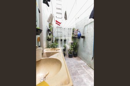 Casa à venda com 150m², 2 quartos e 1 vagaÁrea de Serviço