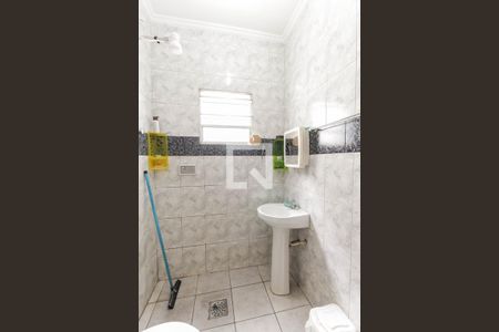 Casa à venda com 150m², 2 quartos e 1 vagaBanheiro da Suíte 2