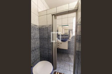 Casa à venda com 247m², 4 quartos e 2 vagasBanheiro da Suíte 2