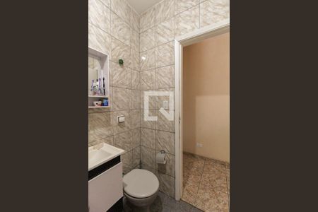 Casa à venda com 247m², 4 quartos e 2 vagasBanheiro Social