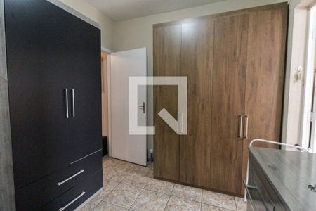 Casa à venda com 247m², 4 quartos e 2 vagasQuarto